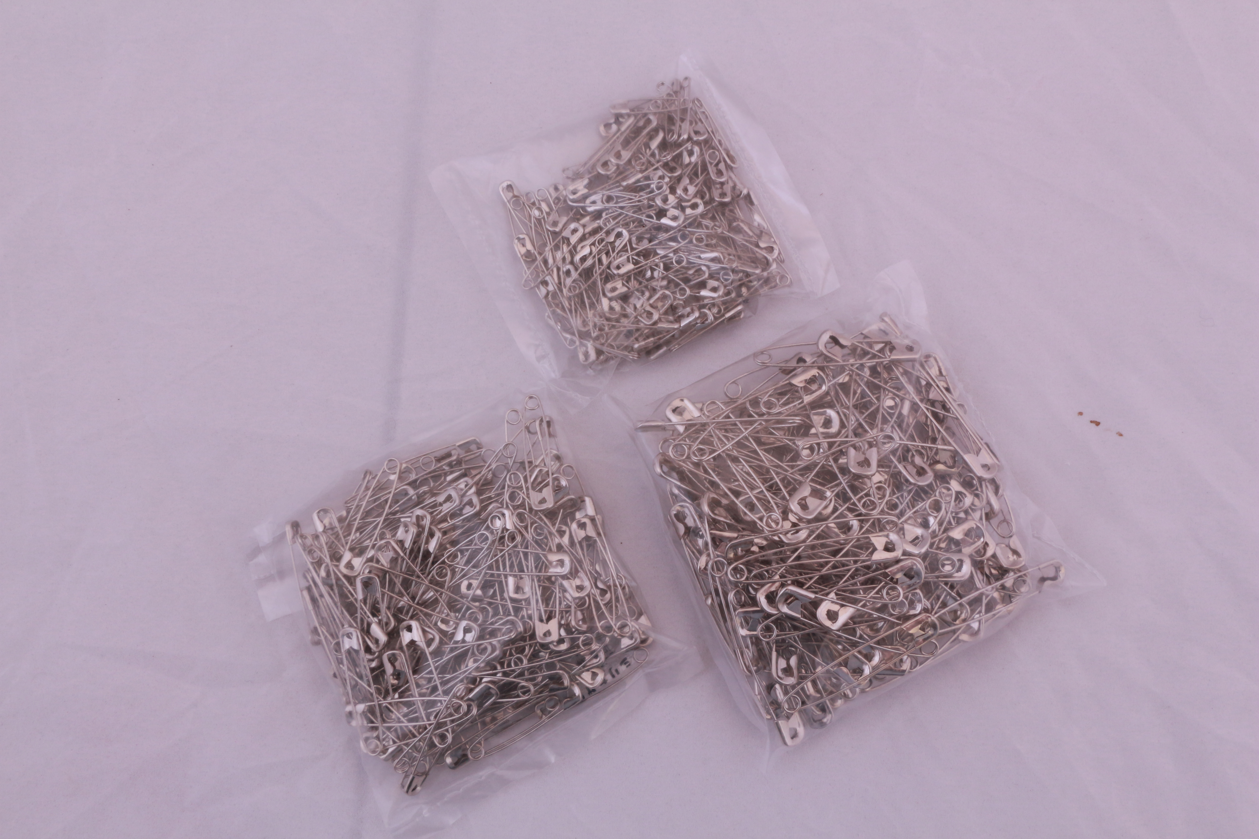 Picture of Safety Pins By-the-Bag