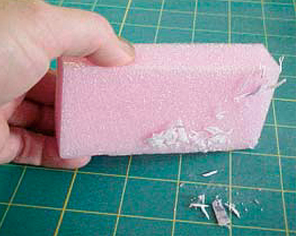 Picture of Lint Magnet